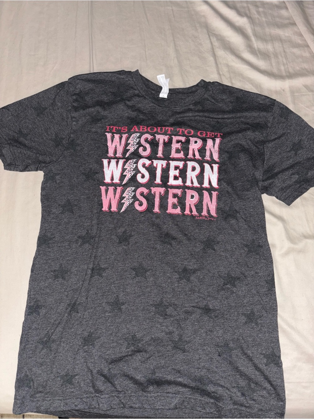 Women's Short-Sleeve Graphic Tee in Dark Gray with Pink Print